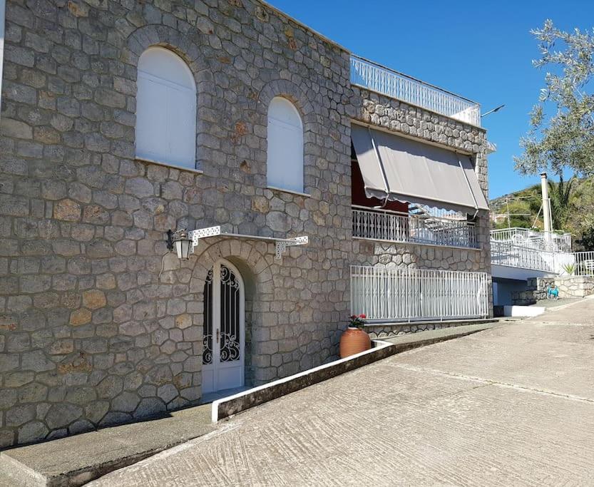 Villa Elea Tolón Eksteriør billede